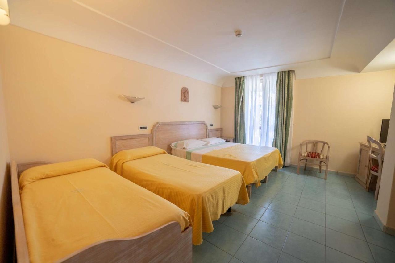 Hotel Royal Terme Ischia Bagian luar foto