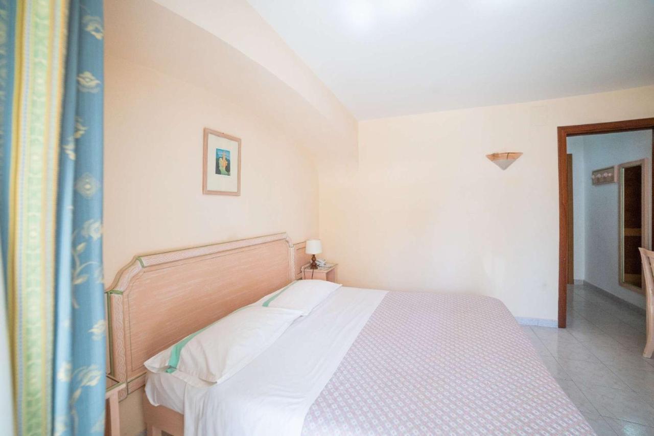 Hotel Royal Terme Ischia Bagian luar foto
